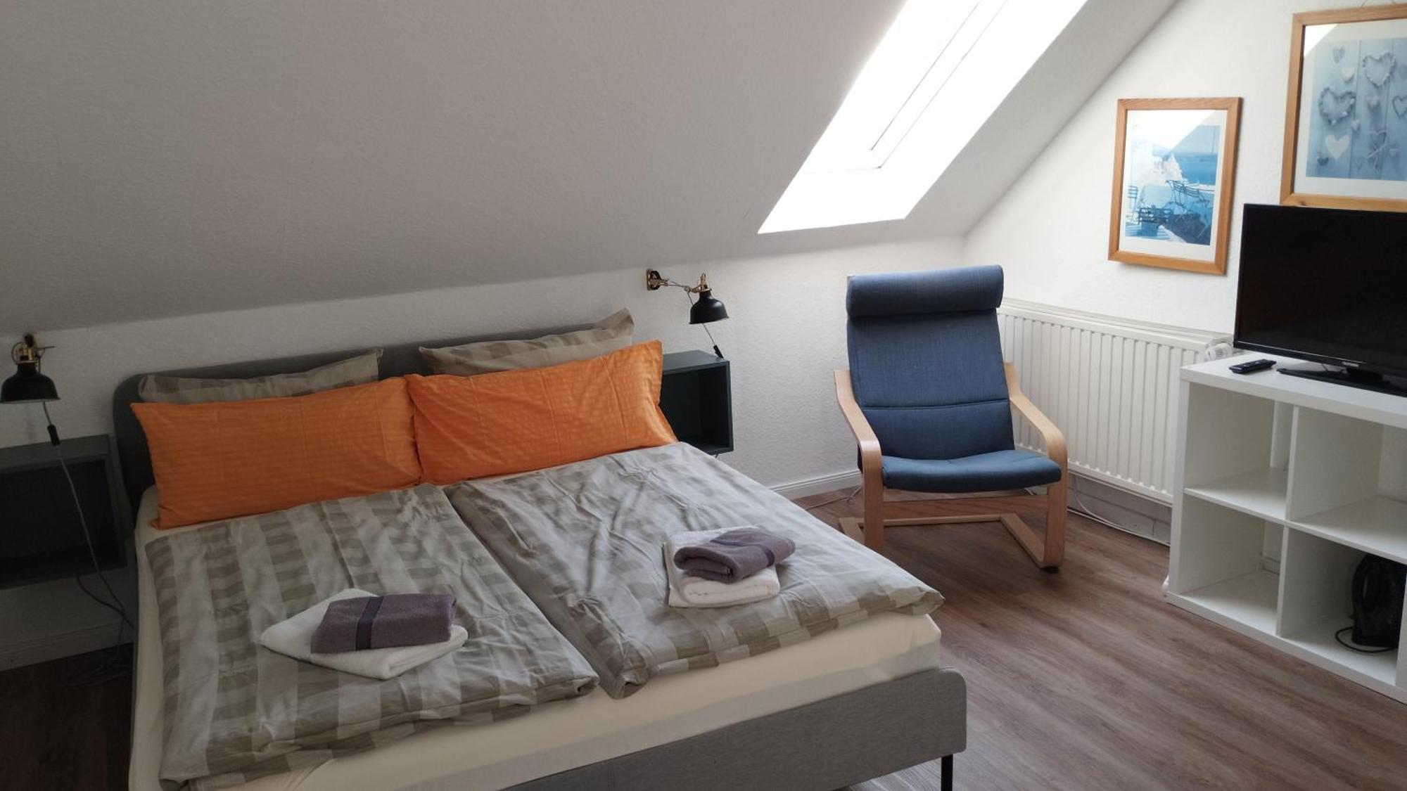 Hotel Nordfriesisches Haus à Tönning Extérieur photo
