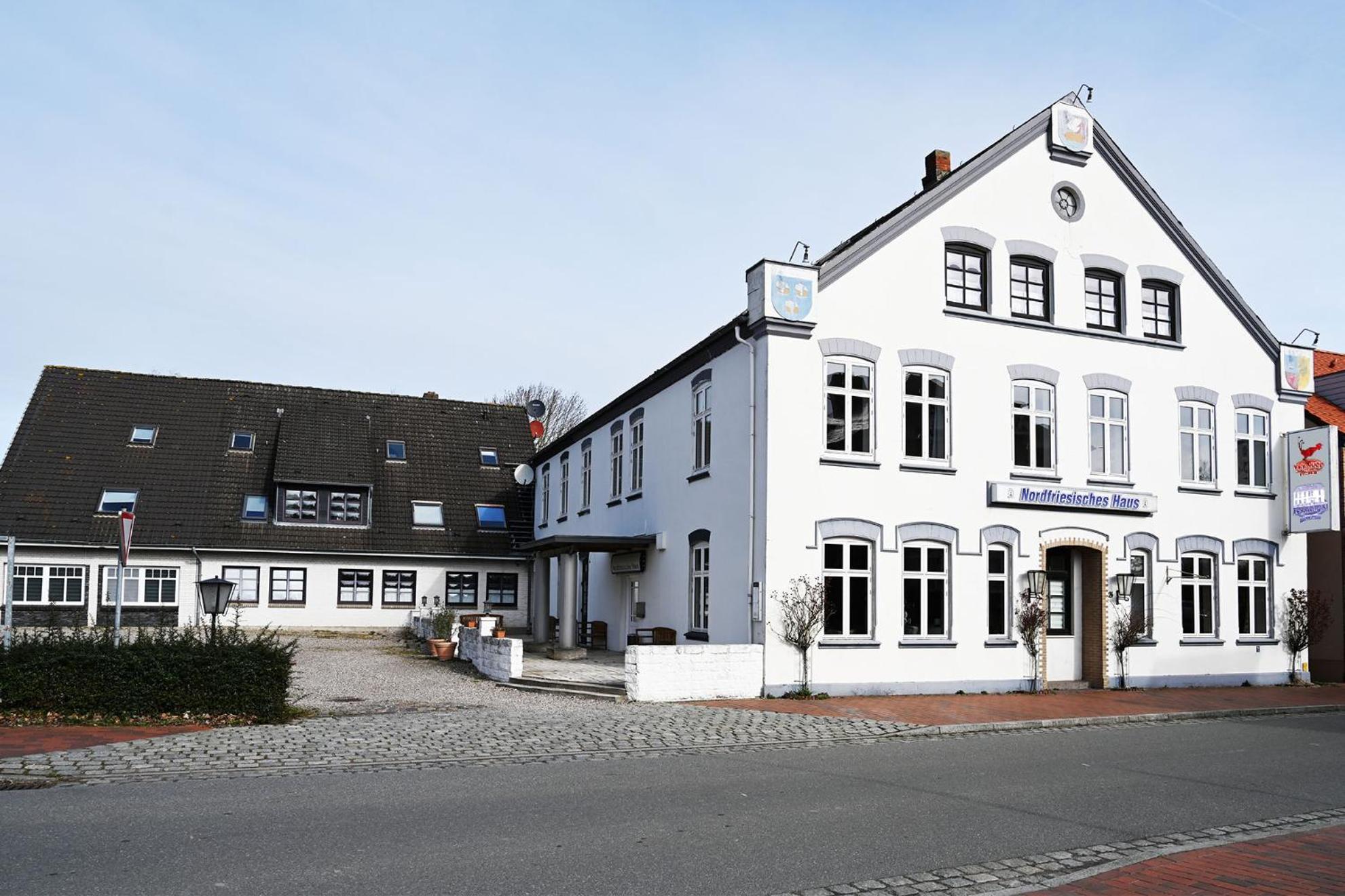 Hotel Nordfriesisches Haus à Tönning Extérieur photo